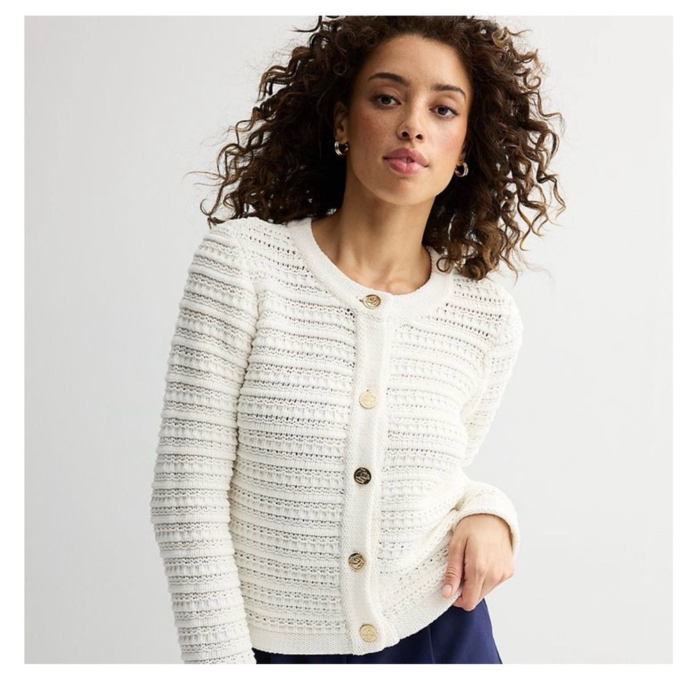 Draper James Cream Cardigan with Gold Buttons
Size Large